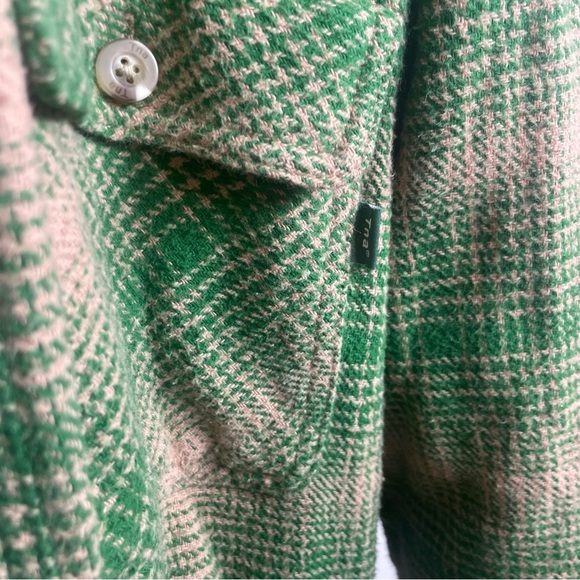 TNA Green and Tan Plaid fleece Jacket - Picture 4 of 5